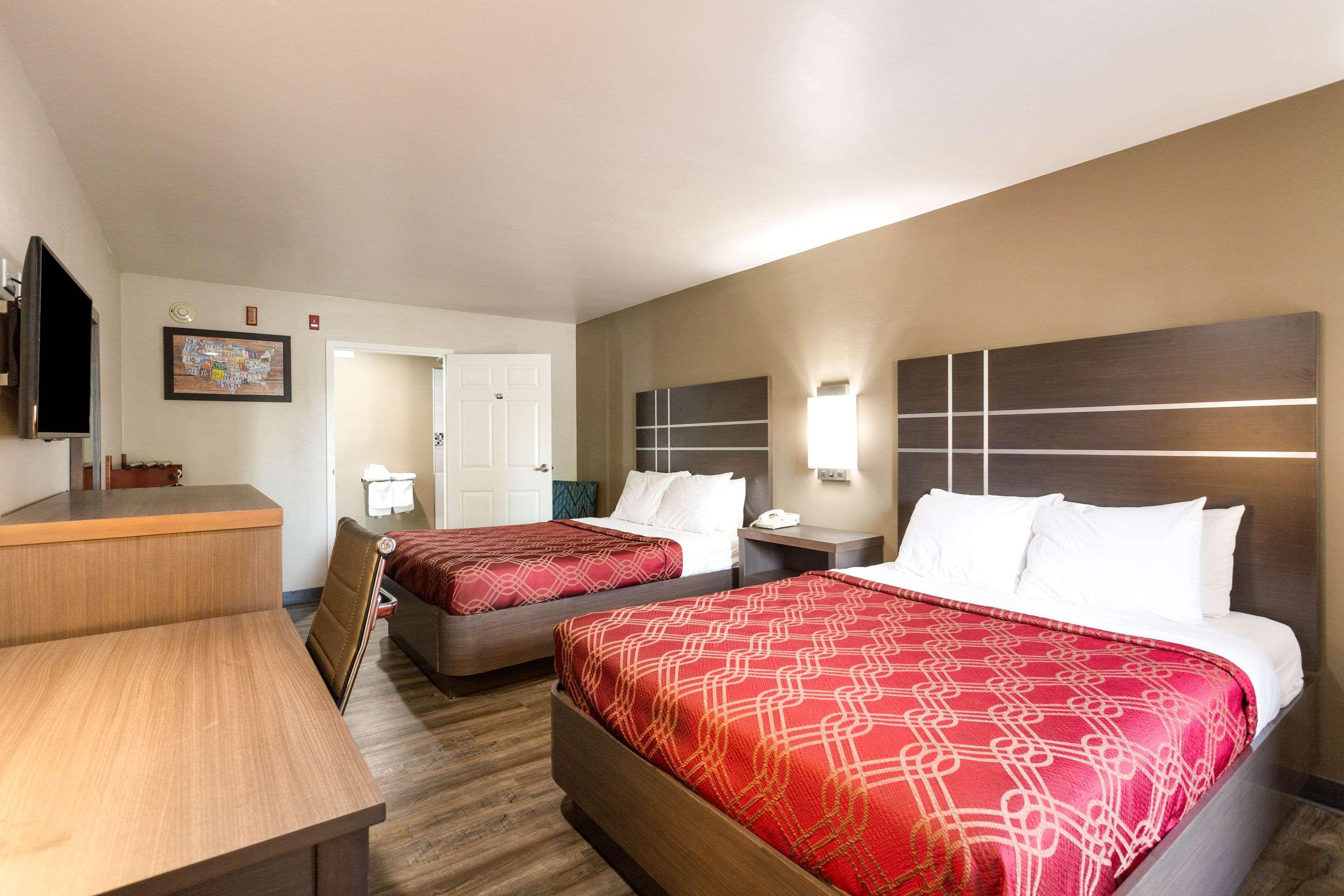 Econo Lodge Inn & Suites Murfreesboro Exteriör bild